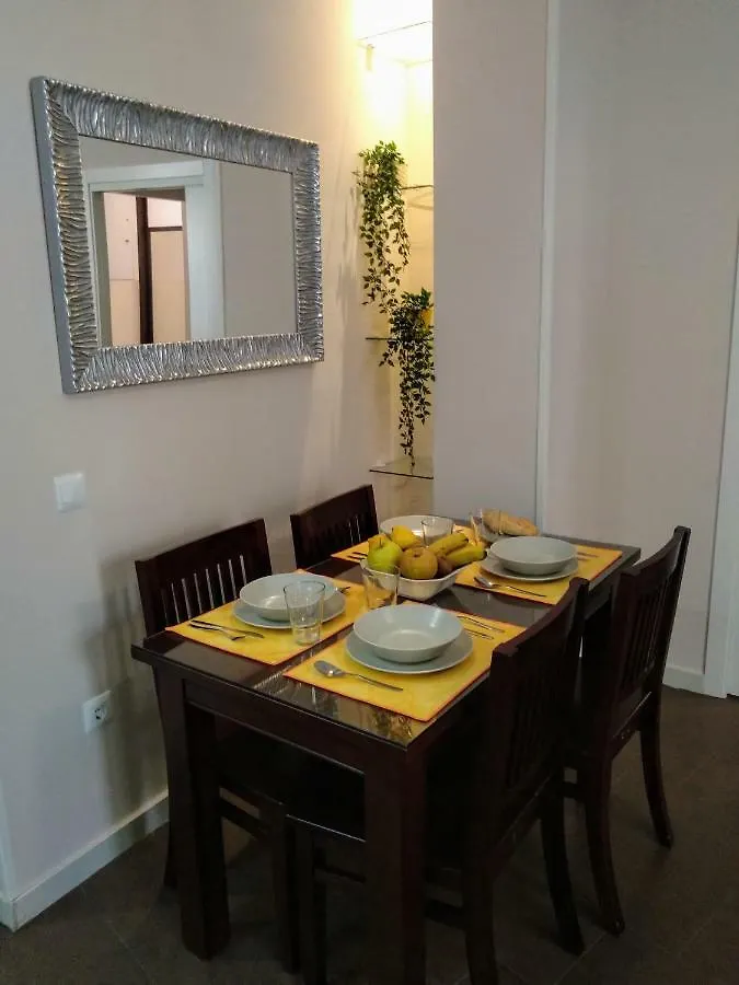 Wish-Suite Pureza De Triana Seville 0*,